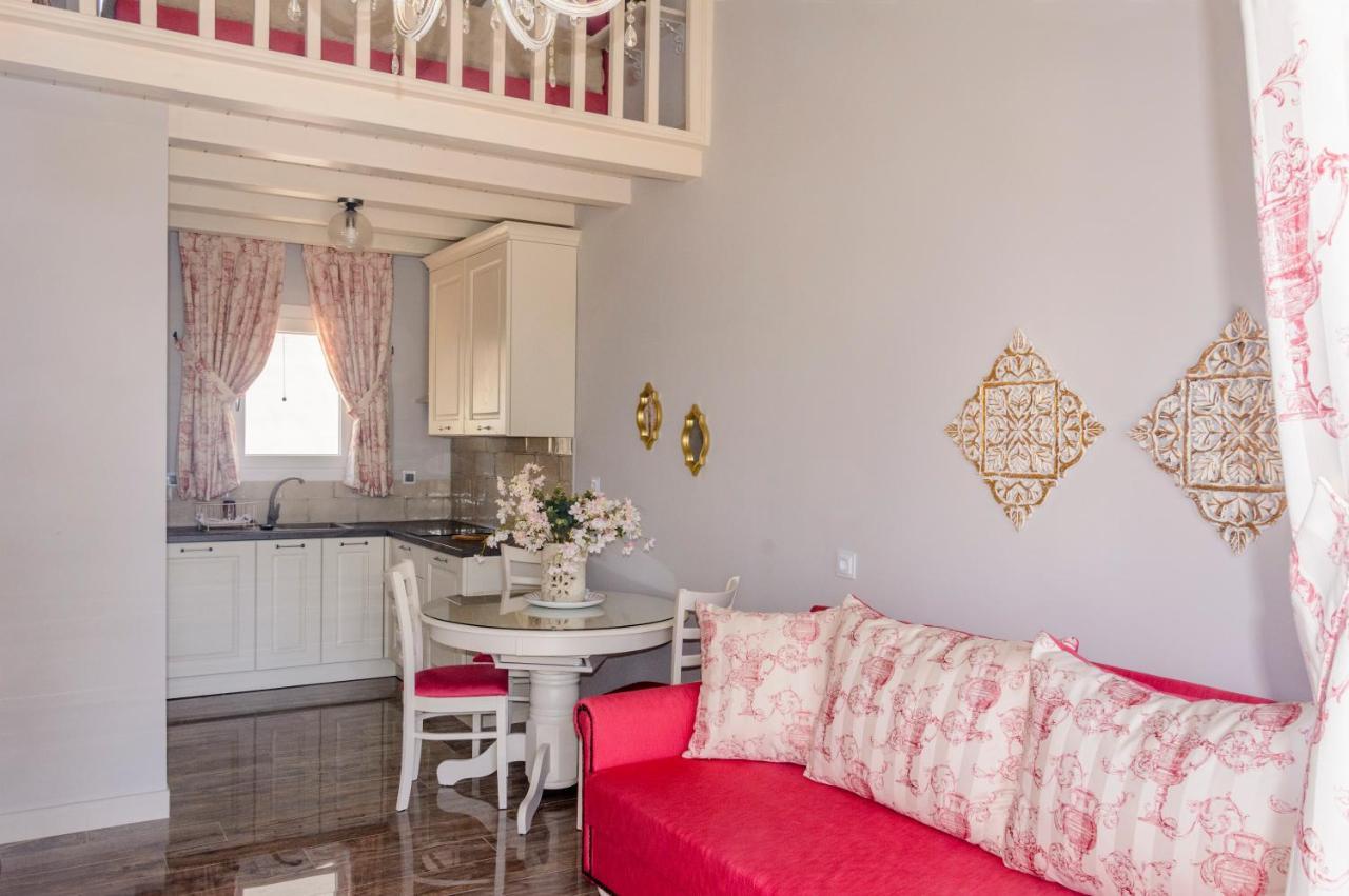 Nafsika Suites (Adults Only) Nea Moudania Exterior foto